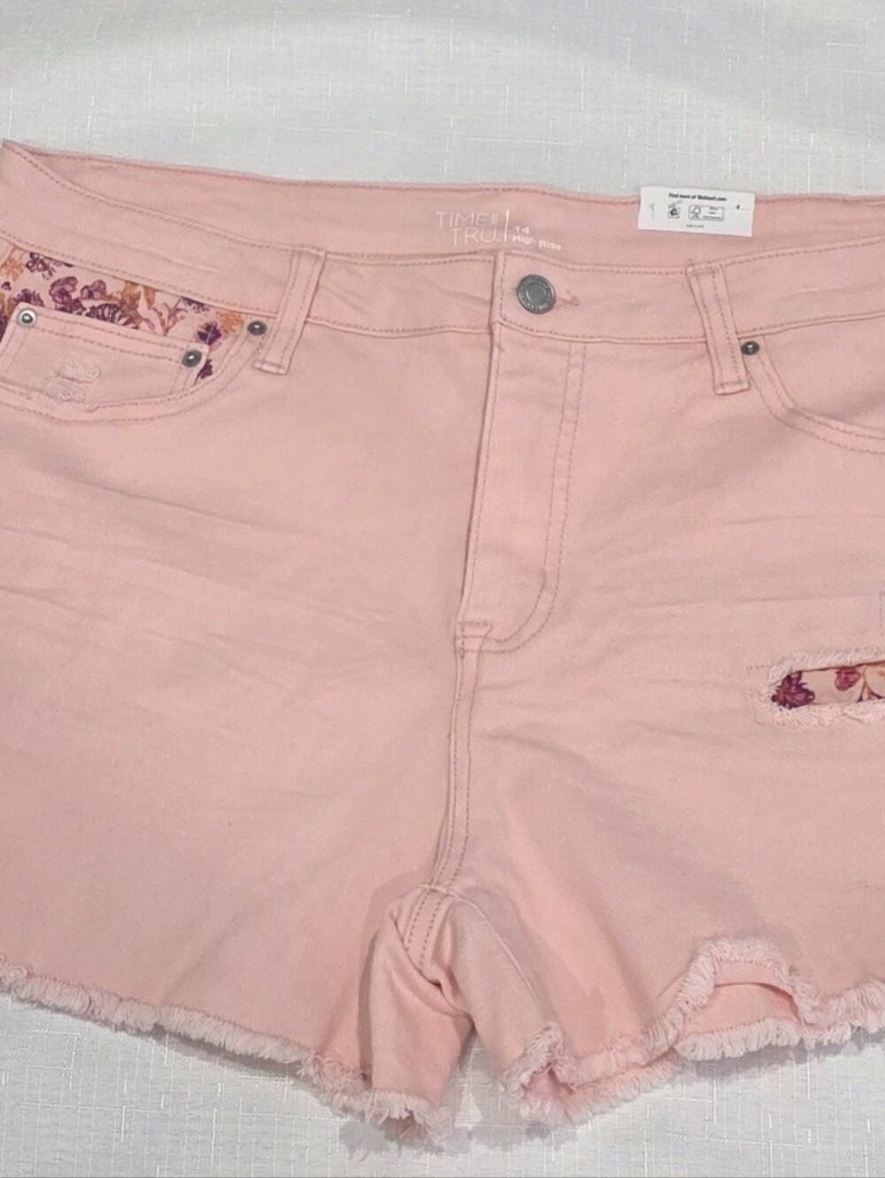 Time and Tru Light Pink Frayed Hem Denim Short Size 14